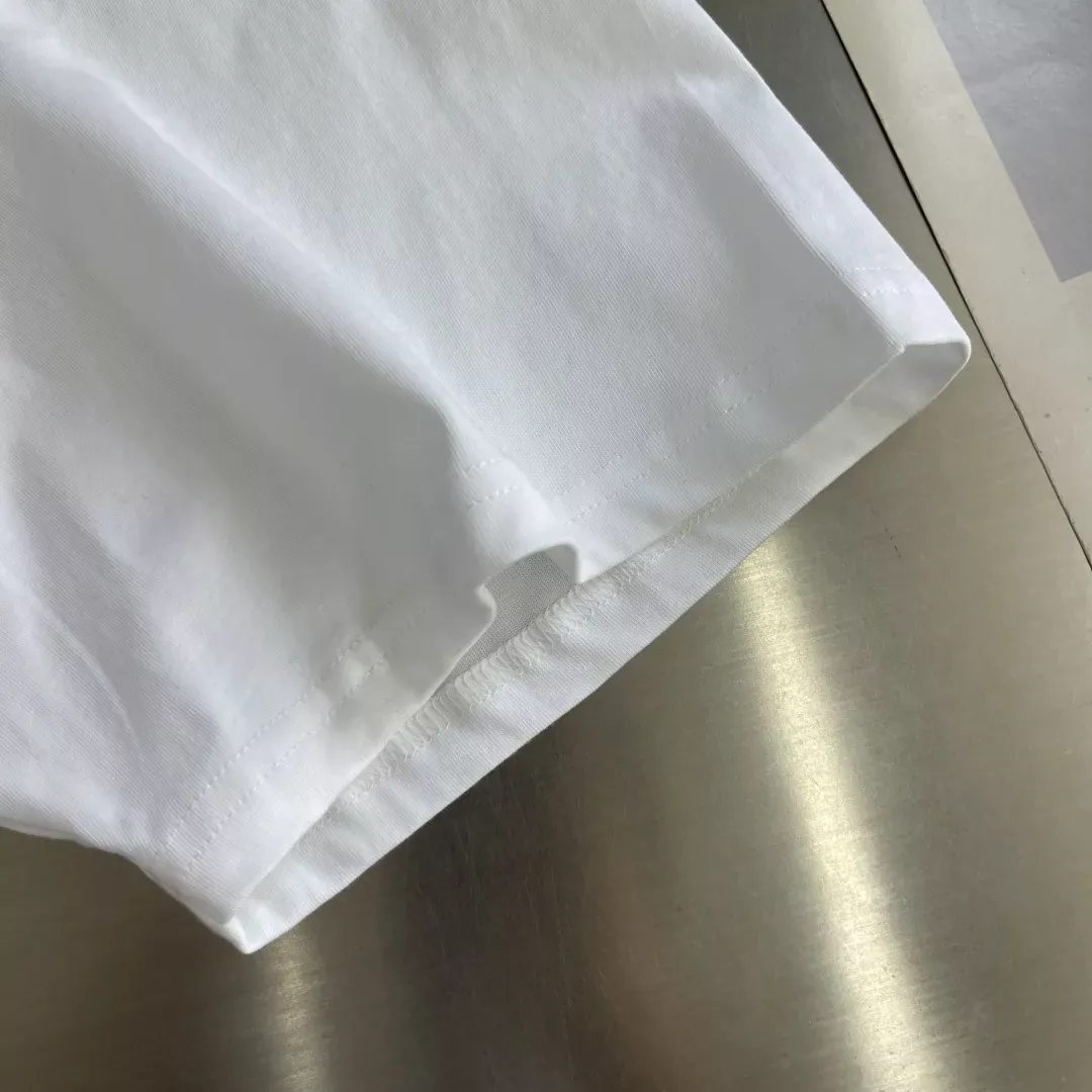 발렌시아가 프린트 로고 루즈핏 남녀공용 반소매 티셔츠 상세 이미지 6