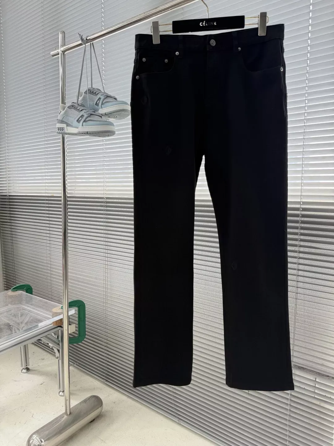디올 블랙 스트레이트 데님 남녀공용 데님 팬츠 상세 이미지 1
