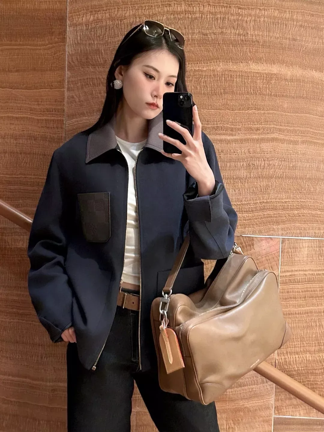 루이비통 니트 배색 카라 집업 남녀공용 집업 재킷 상세 이미지 31