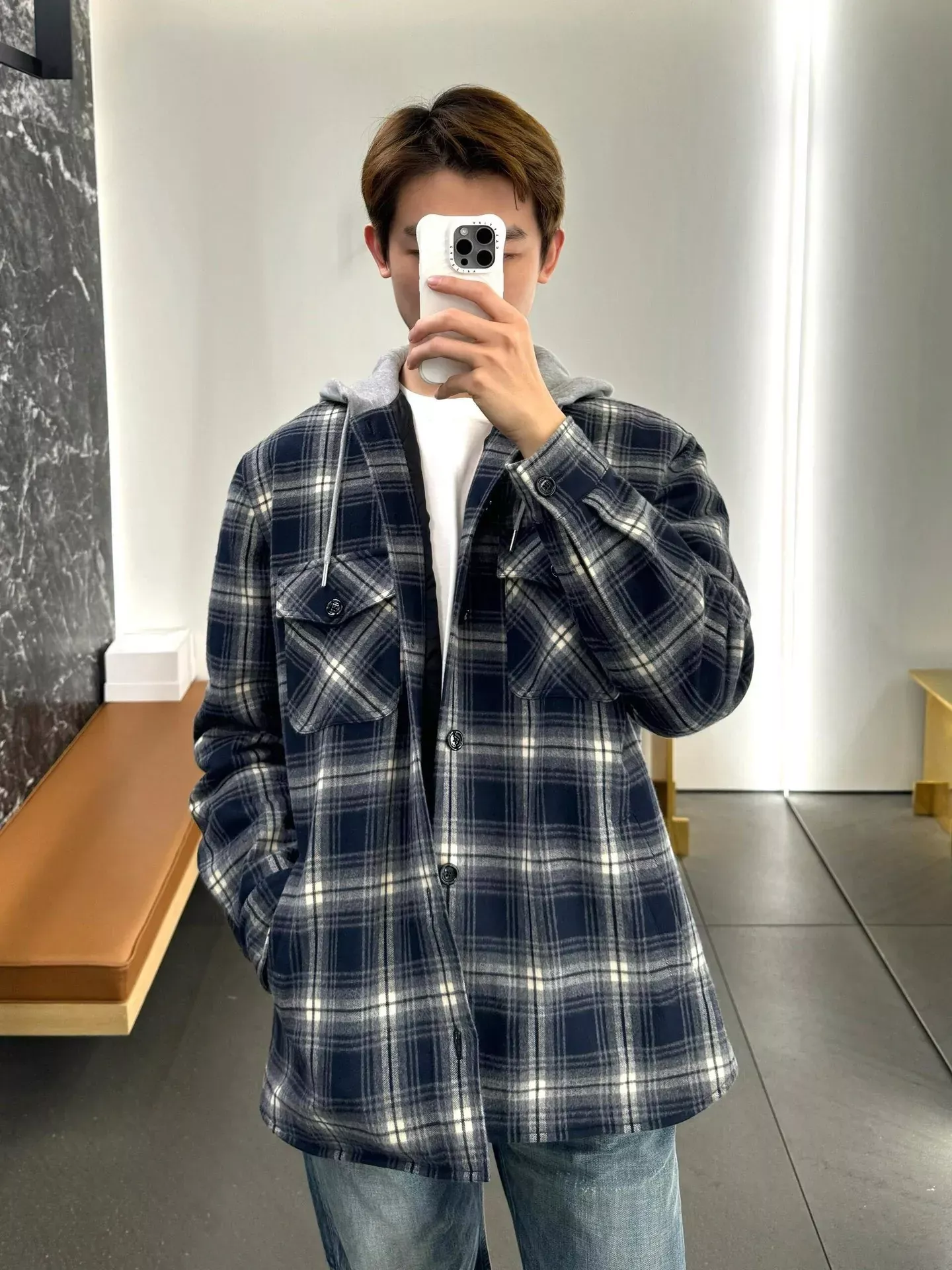 셀린느 체크 플란넬 패딩 남녀공용 후드 재킷 상세 이미지 19