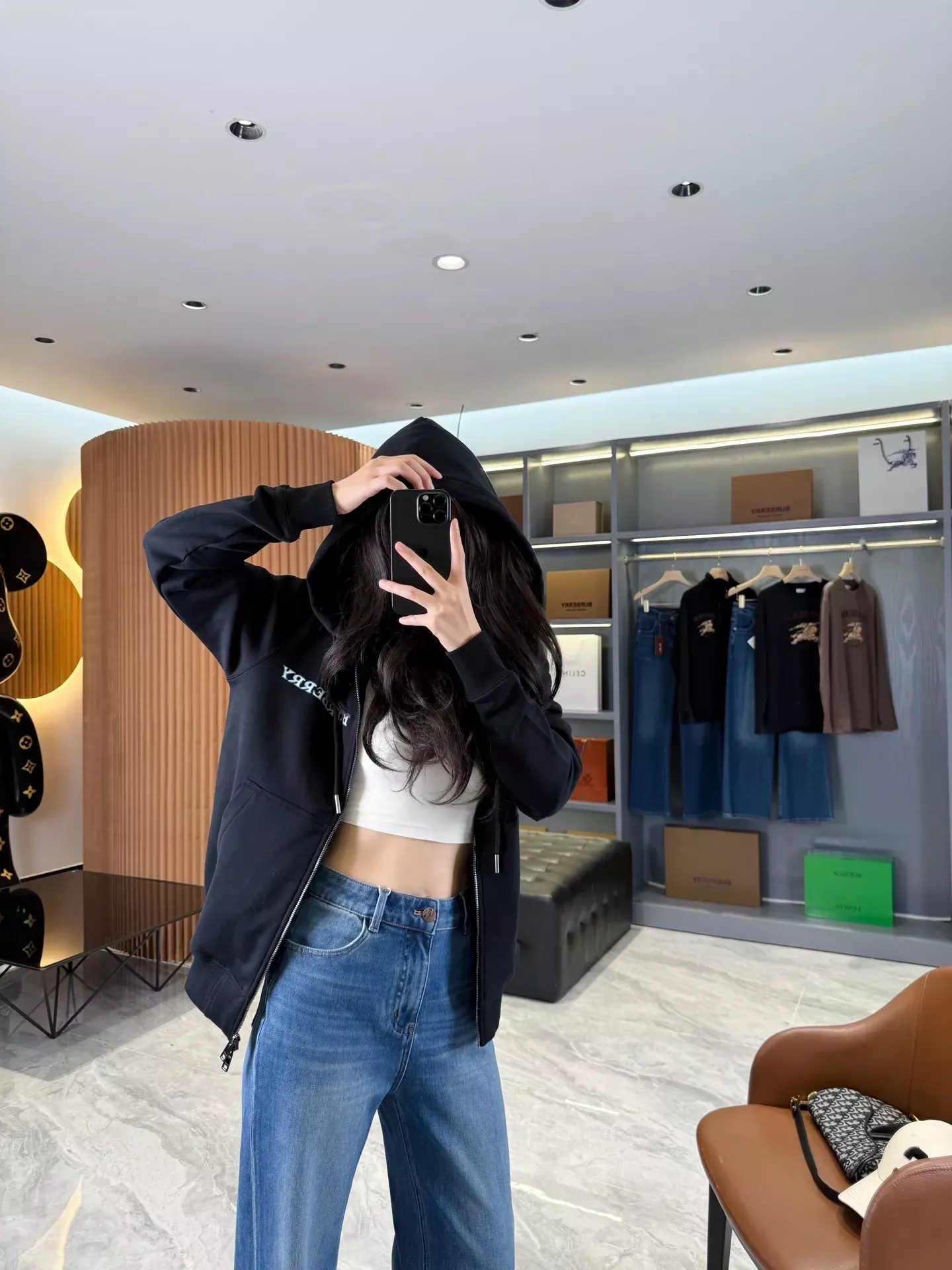 버버리 기사 프린트 집업 후드 재킷 상세 이미지 44