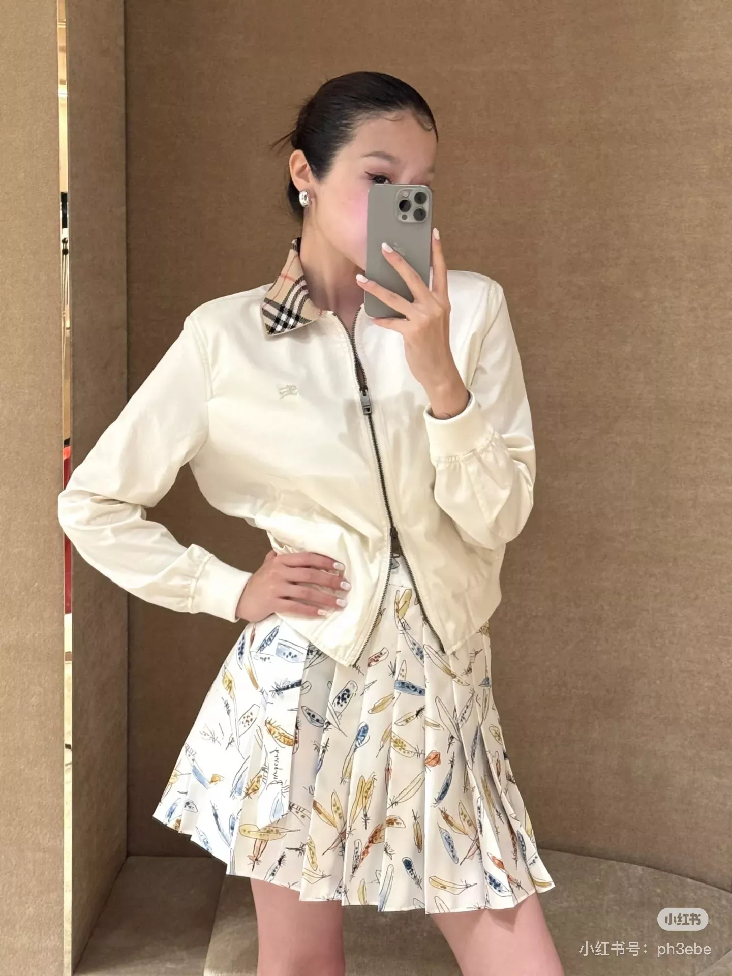 버버리 체크 칼라 슬림핏 여성용 집업 재킷 상세 이미지 69