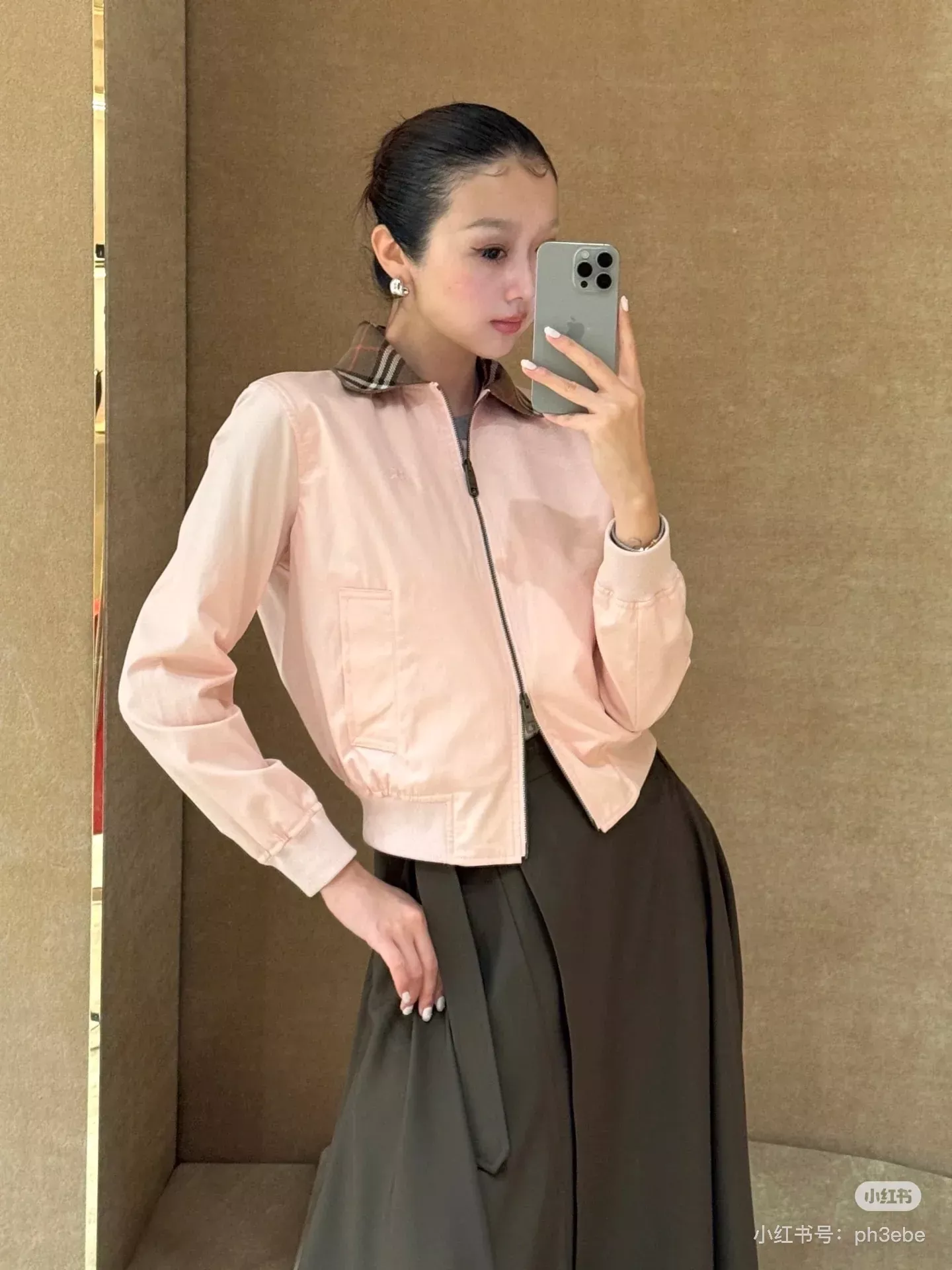 버버리 체크 칼라 슬림핏 여성용 집업 재킷 상세 이미지 73