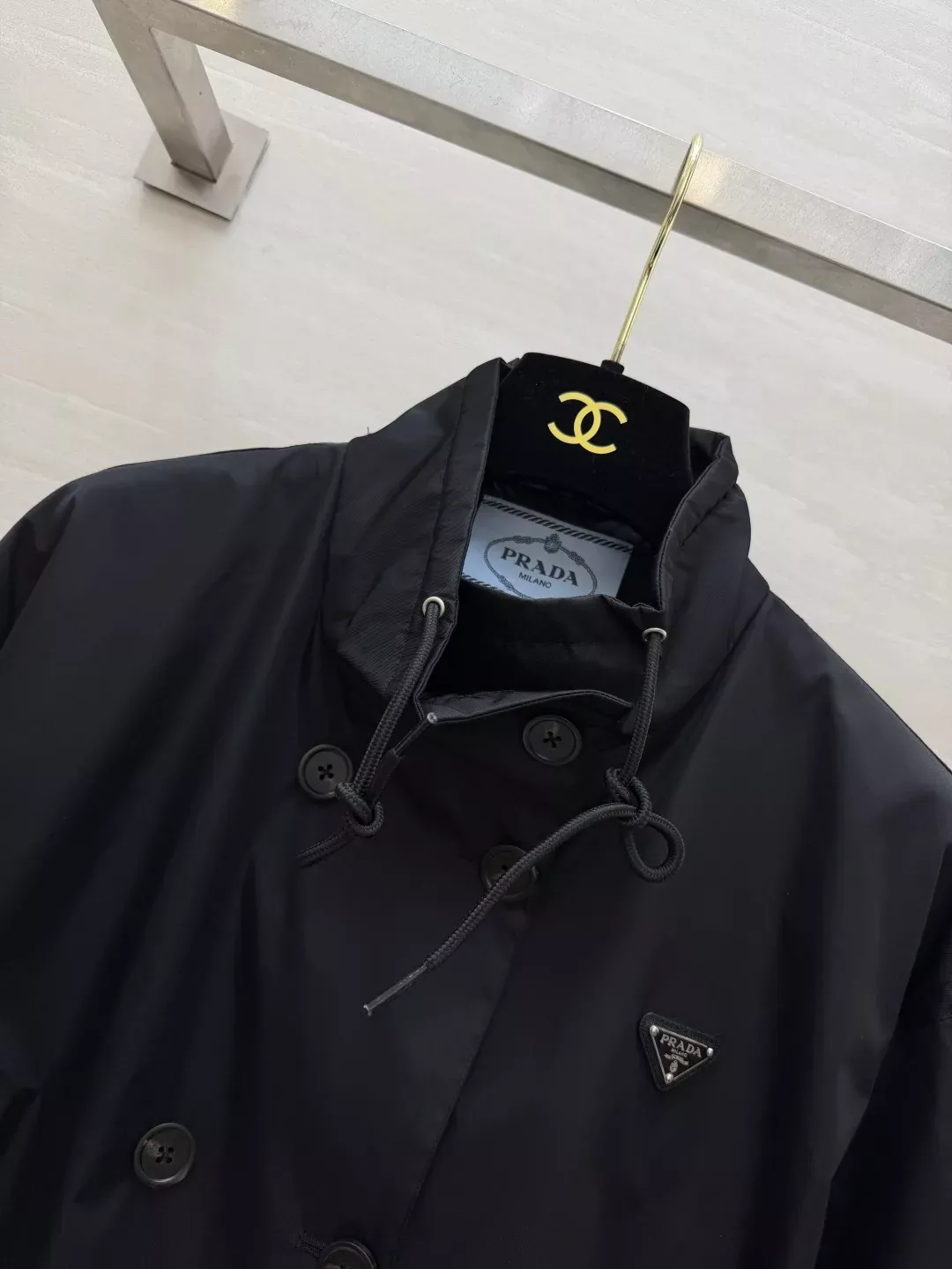프라다 블랙 스트링 더블버튼 여성용 하프 코트 상세 이미지 4
