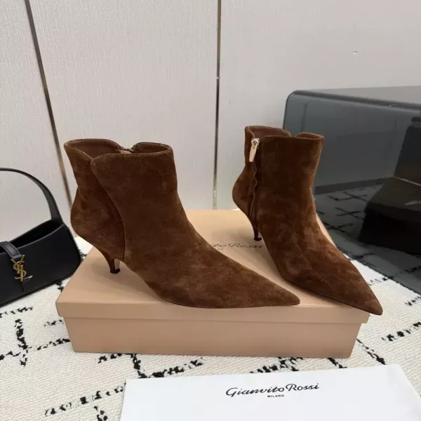 지안비토로시 스웨이드 포인티드 여성용 앵클 부츠