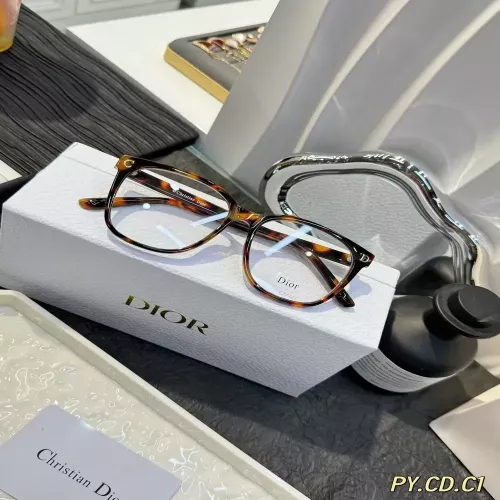 디올 블루라이트 렌즈 보스턴 프레임