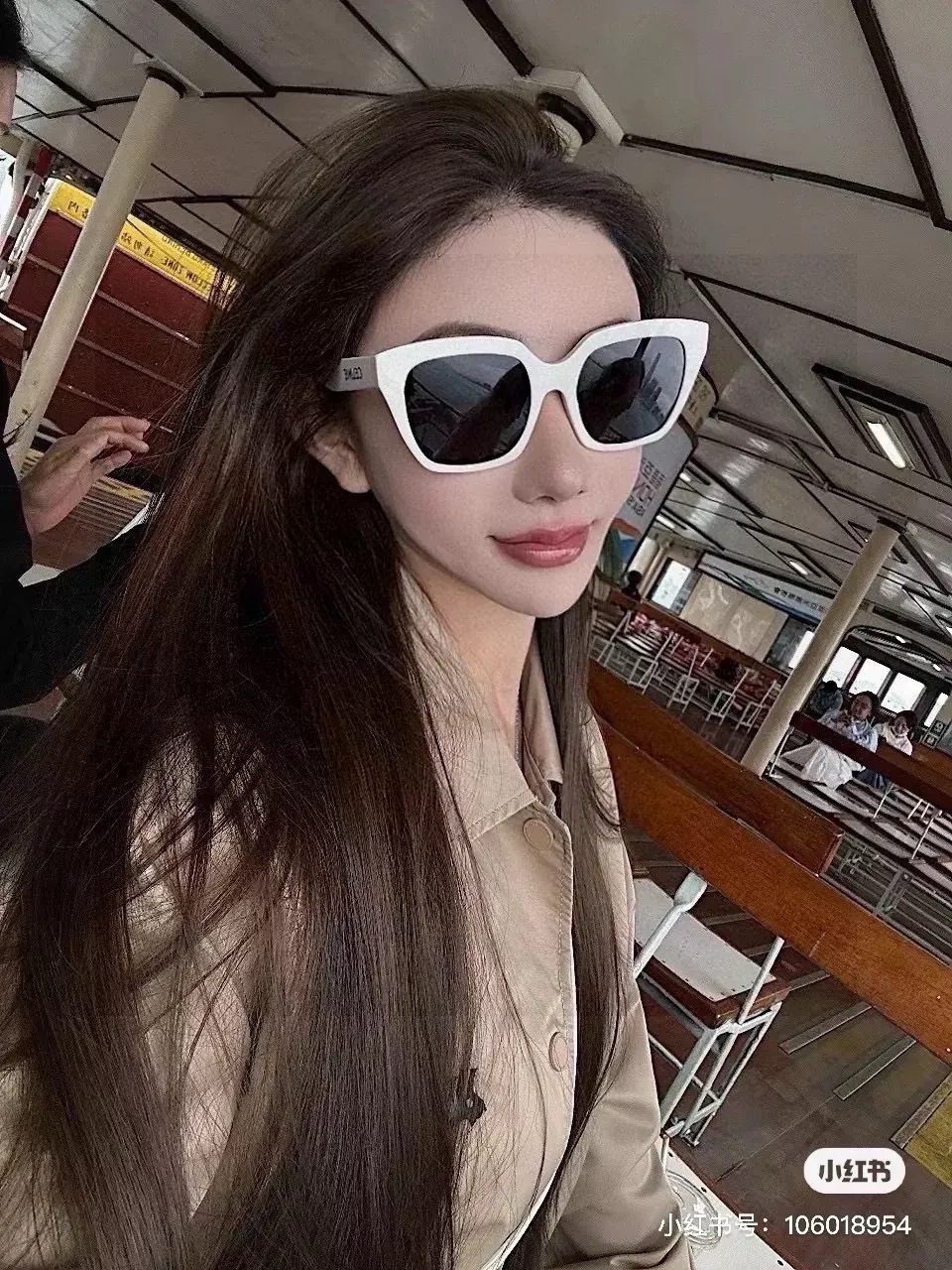 셀린느 판재 편광 스퀘어 프레임 상세 이미지 16