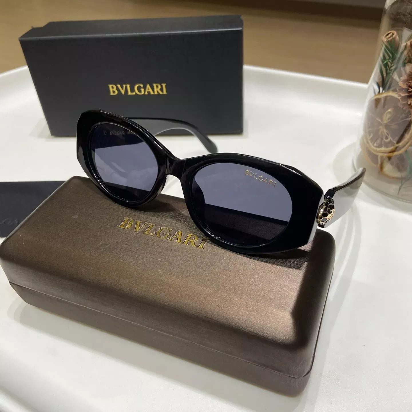 불가리 세르펜티 블랙 풀프레임 버터플라이 프레임 상세 이미지 6
