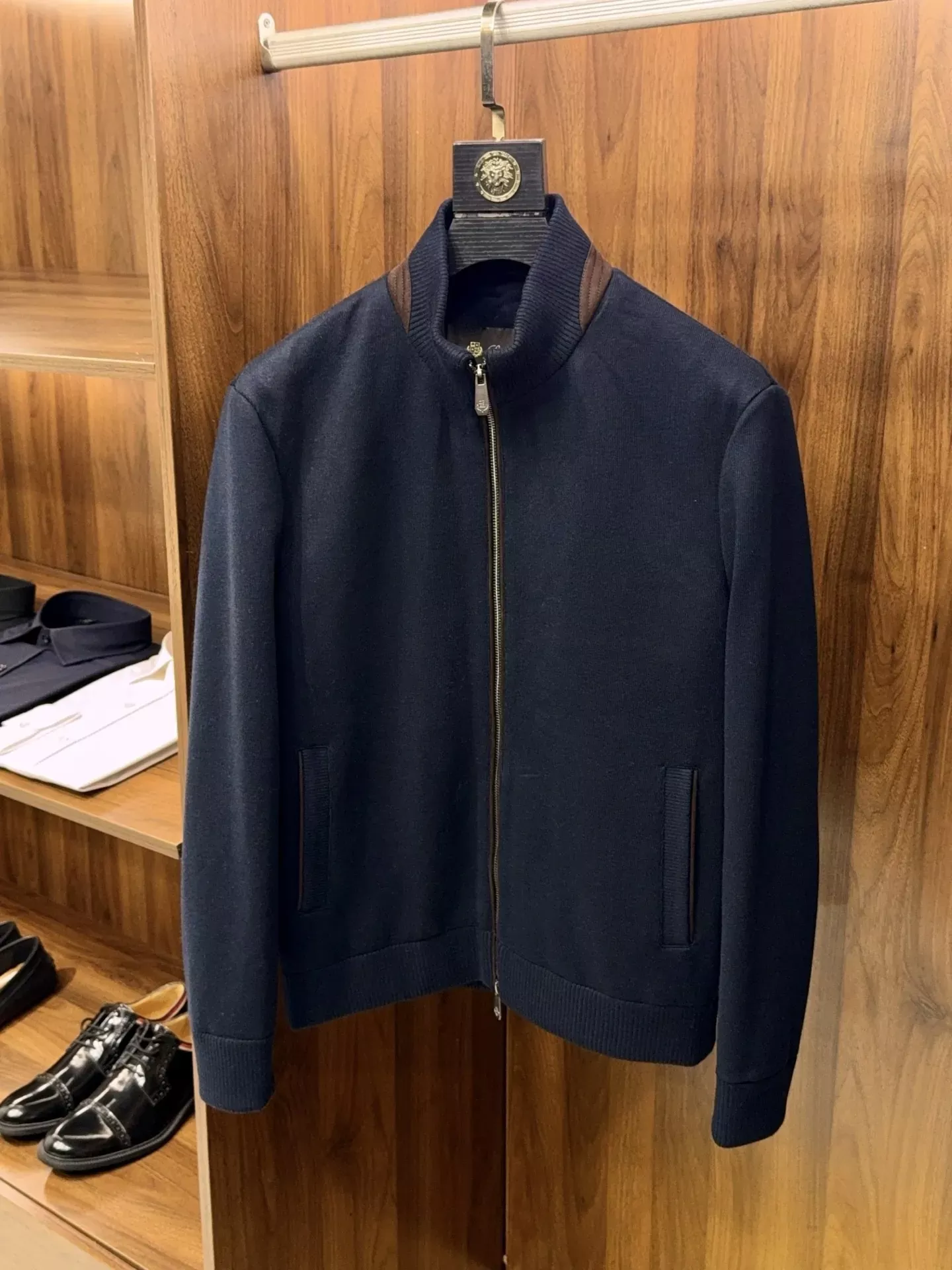 로로피아나 울 니트 집업 블루종 남녀공용 니트 재킷 상세 이미지 10