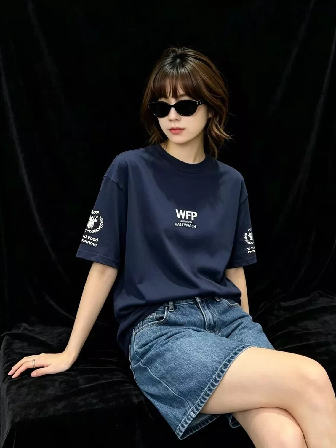발렌시아가 레터링 프린트 코튼 남녀공용 반소매 티셔츠 상세 이미지 11