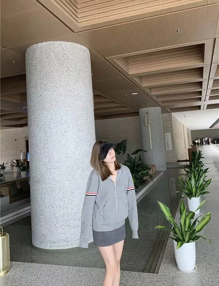 톰브라운 코튼 지퍼 후드 남녀공용 후드 재킷 상세 이미지 41