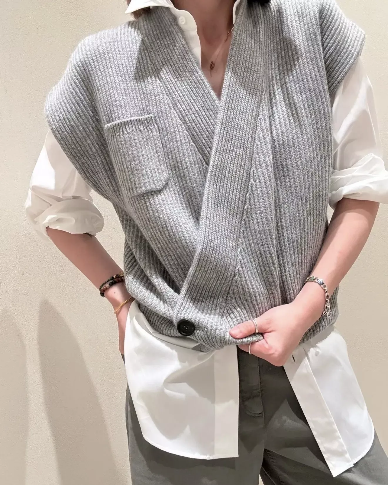 브루넬로쿠치넬리 탈부착 타이 클래식 여성용 긴소매 셔츠 상세 이미지 28