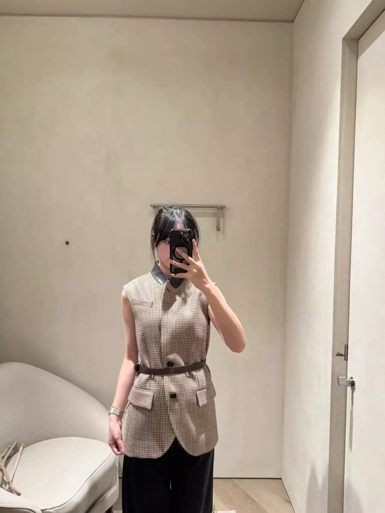 브루넬로쿠치넬리 천조격 울 혼방 벨트 여성용 버튼 조끼 상세 이미지 19