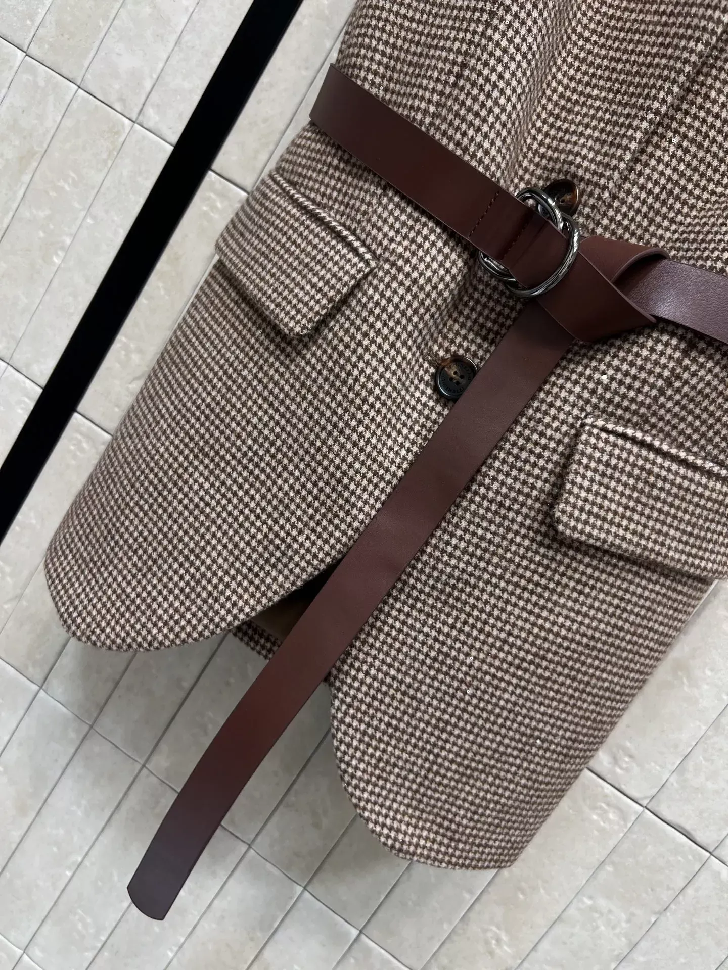 브루넬로쿠치넬리 천조격 울 혼방 벨트 여성용 버튼 조끼 상세 이미지 3