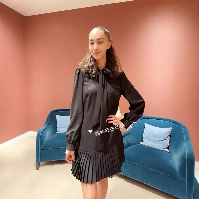 루이비통 타이넥 플리츠 여성용 원피스 상세 이미지 18