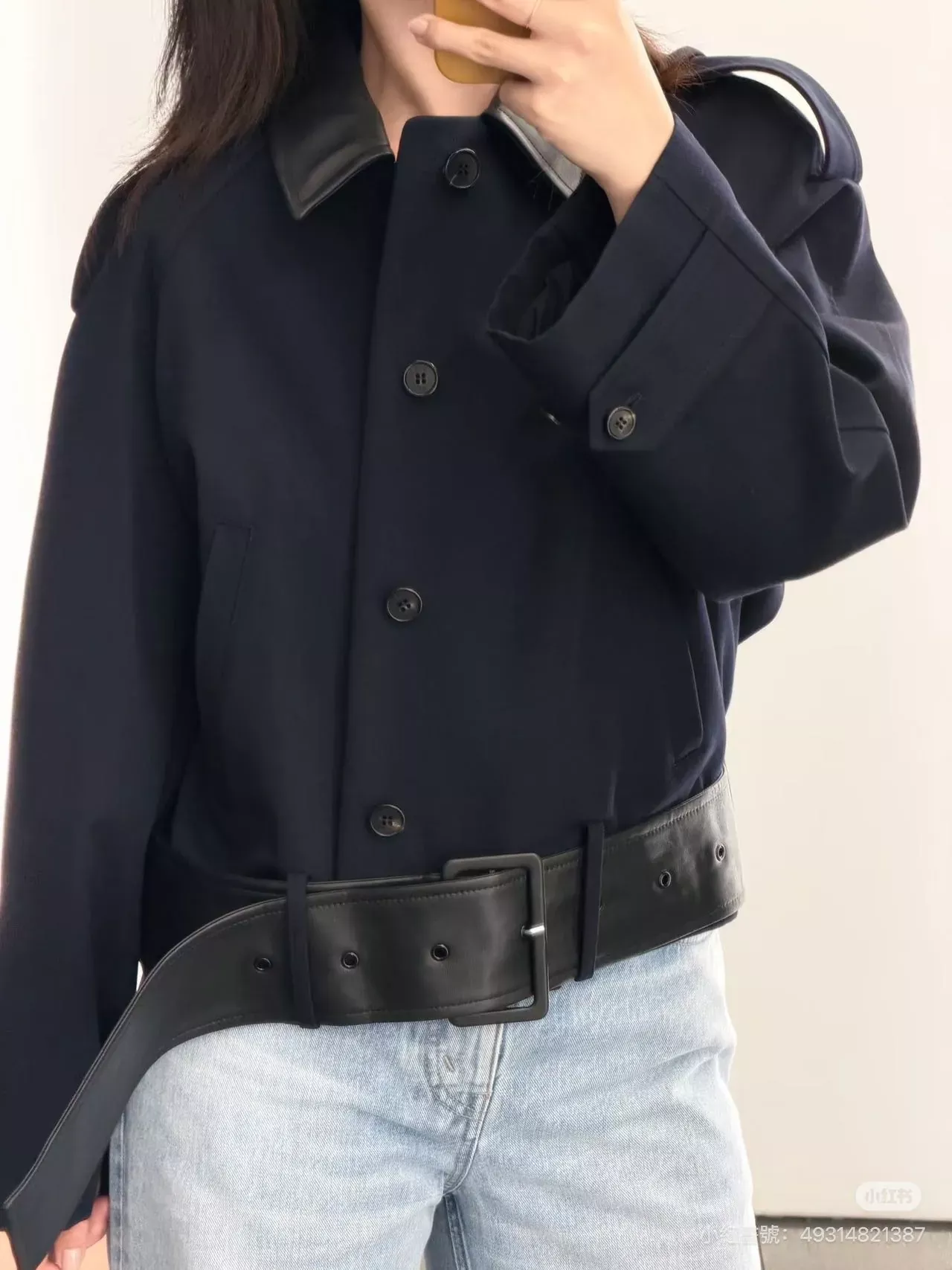셀린느 가죽 카라 벨트 여성용 가죽 재킷 상세 이미지 20