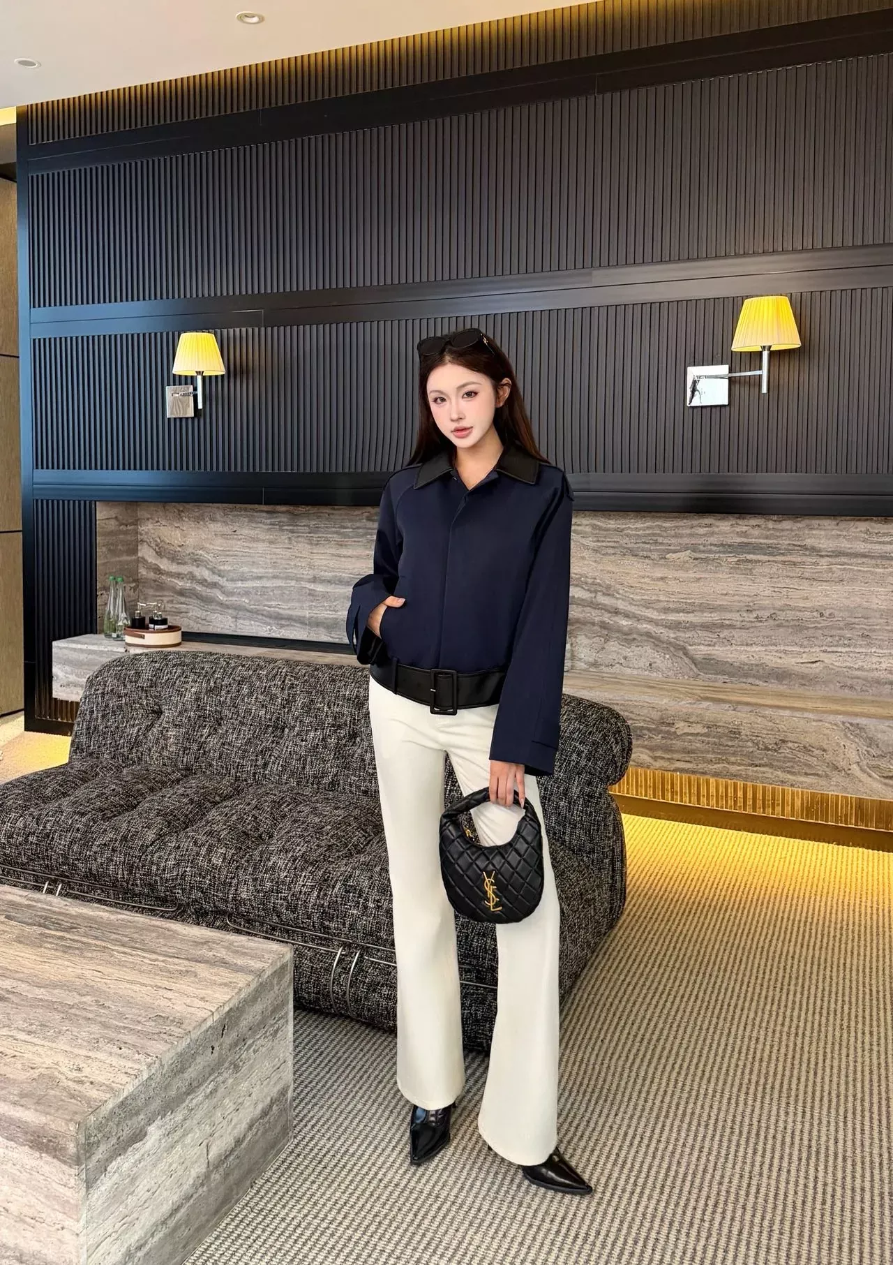 셀린느 가죽 카라 벨트 여성용 가죽 재킷 상세 이미지 32
