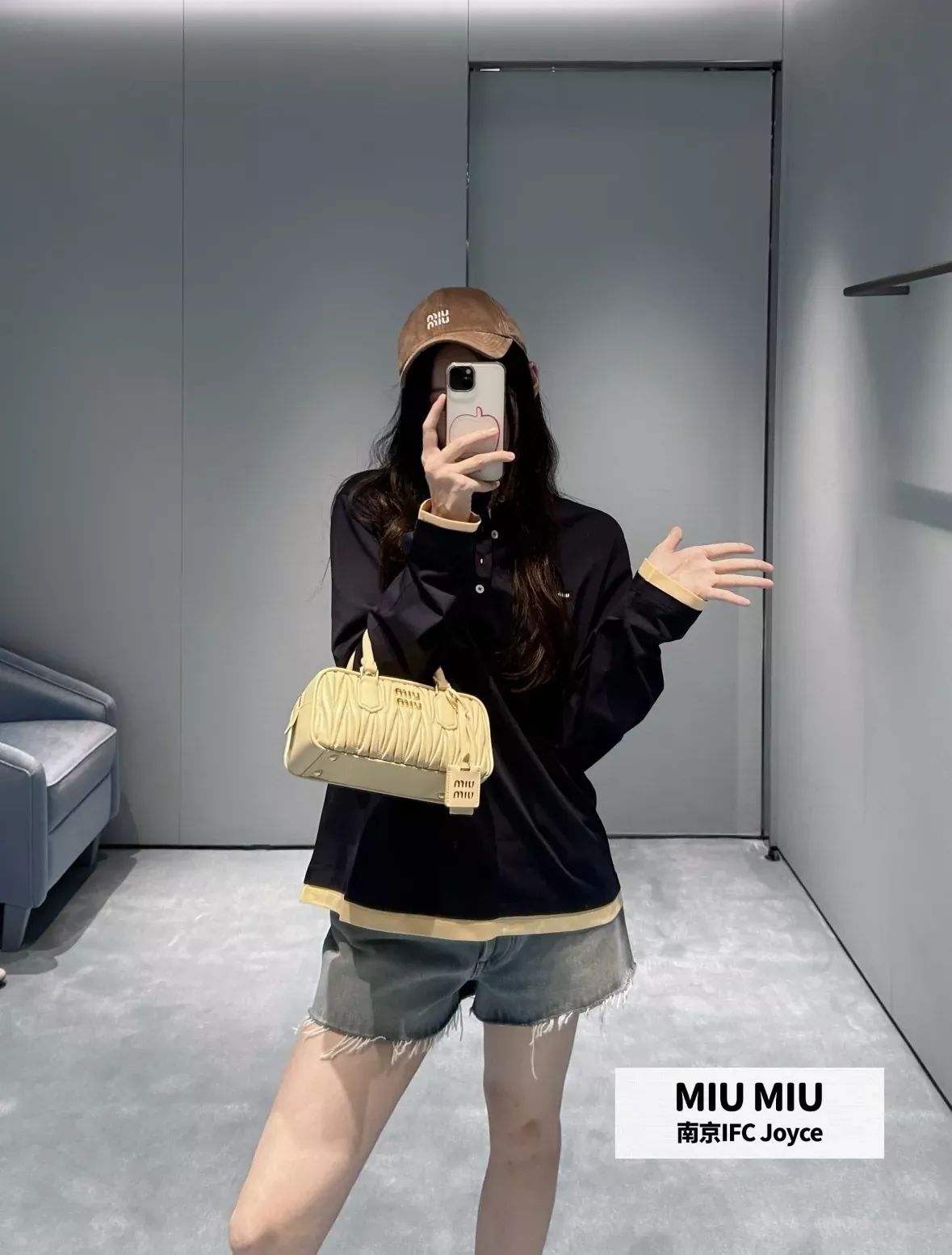 미우미우 헨리넥 레이어드 여성용 긴소매 티셔츠 상세 이미지 12