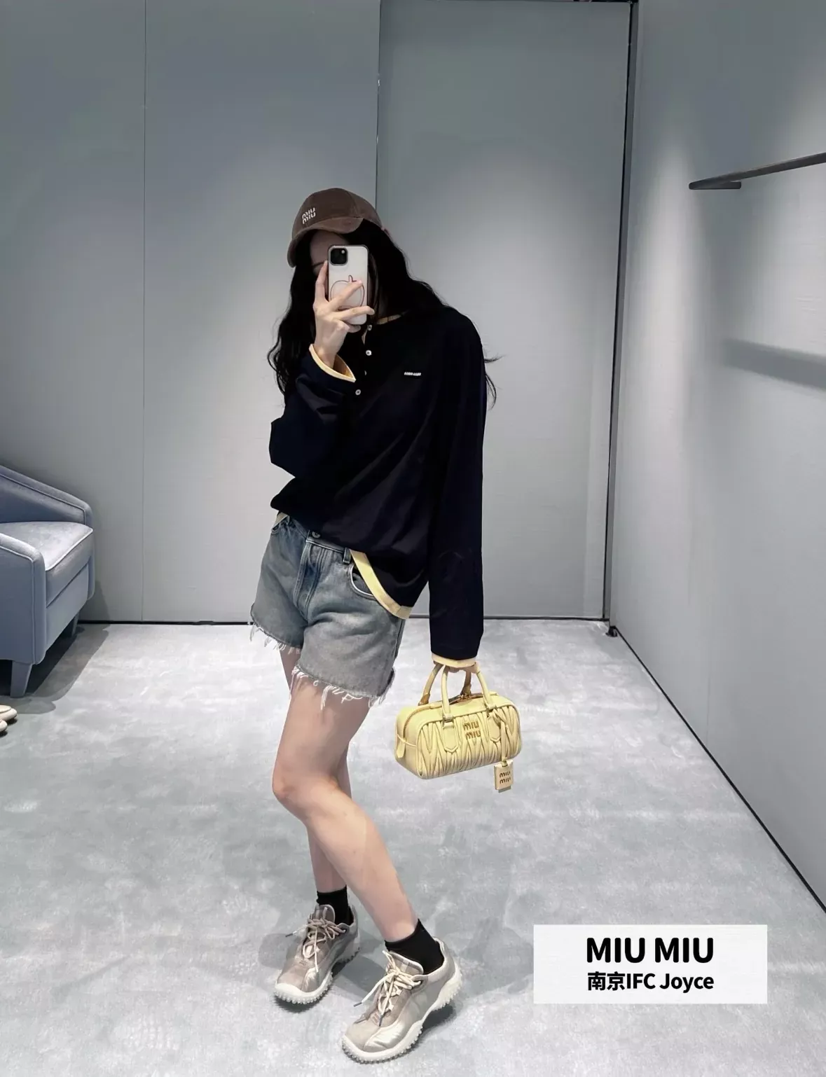 미우미우 헨리넥 레이어드 여성용 긴소매 티셔츠 상세 이미지 13