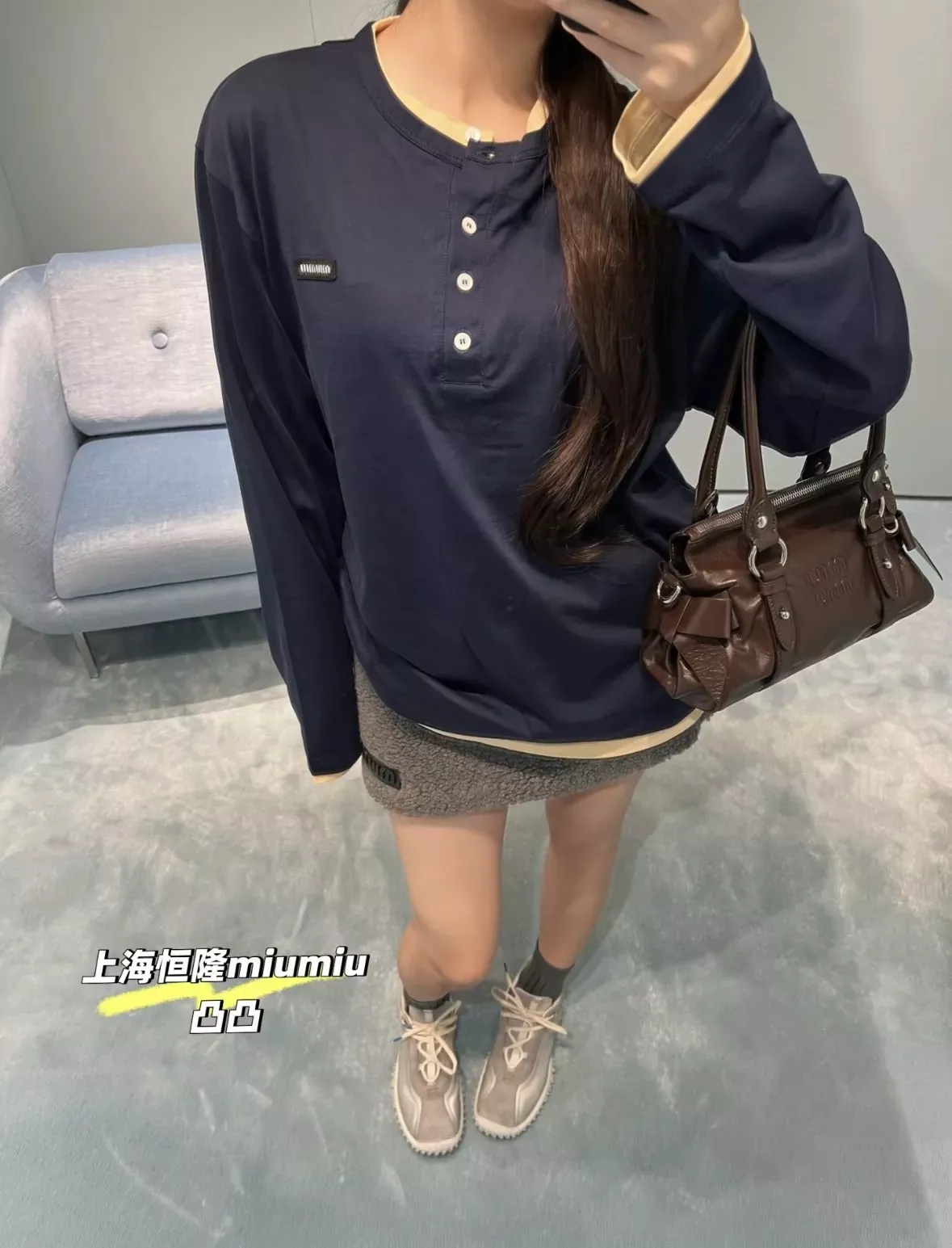 미우미우 헨리넥 레이어드 여성용 긴소매 티셔츠 상세 이미지 19