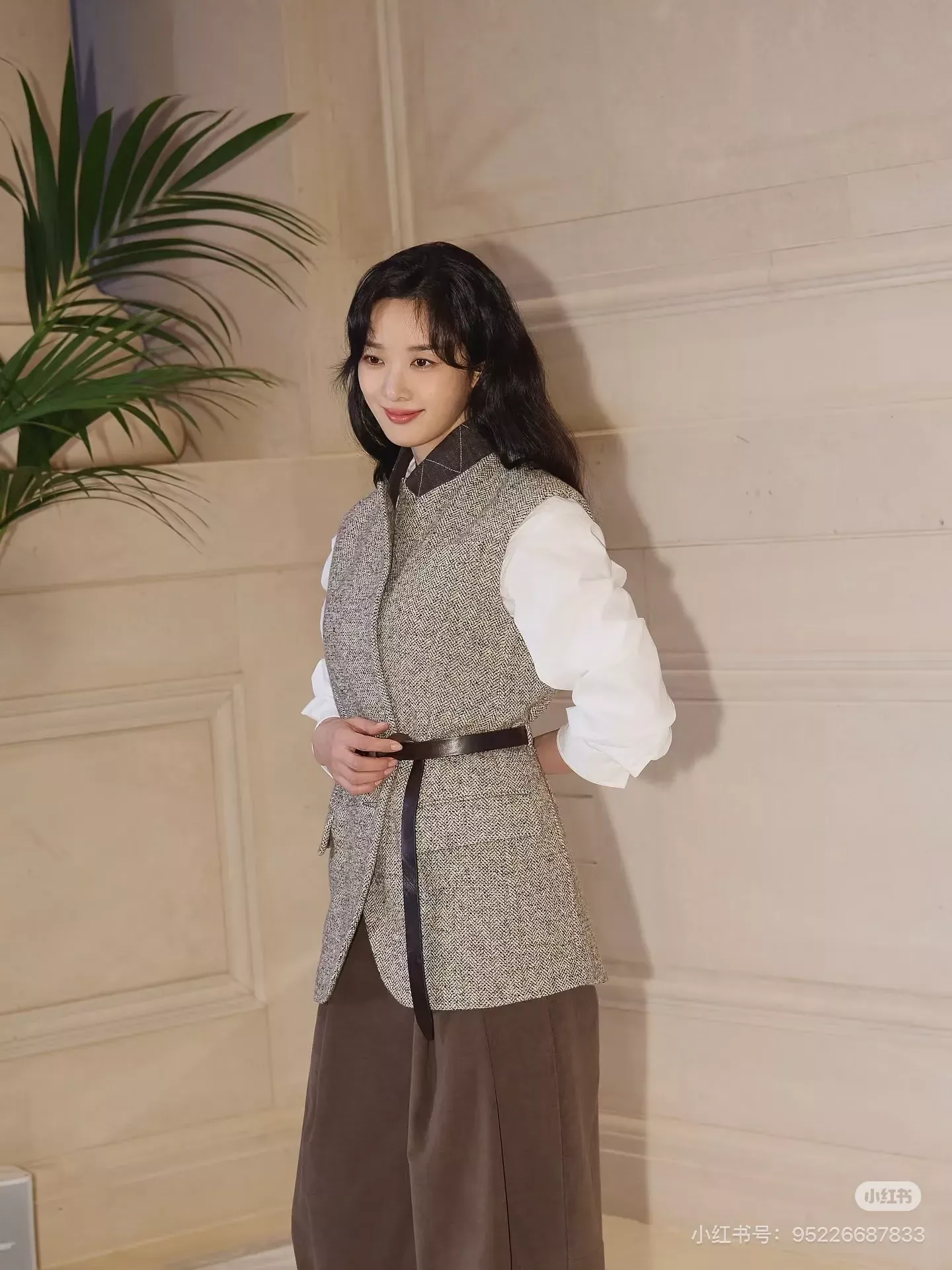 브루넬로쿠치넬리 체크 울 버튼 벨트 여성용 버튼 조끼 상세 이미지 15