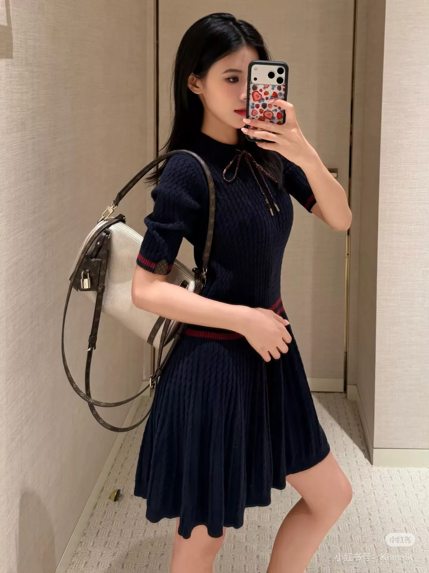 루이비통 리브 배색 반소매 여성용 원피스 상세 이미지 17