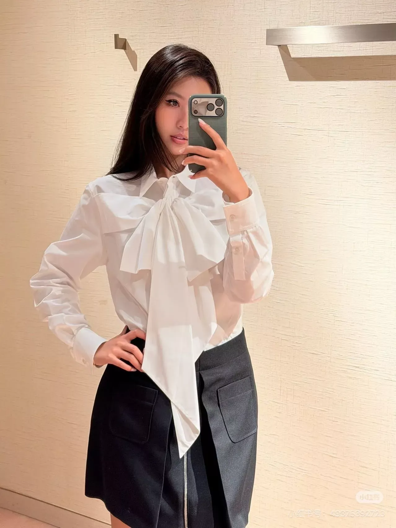 루이비통 입체 재단 포인트 여성용 긴소매 셔츠 상세 이미지 20