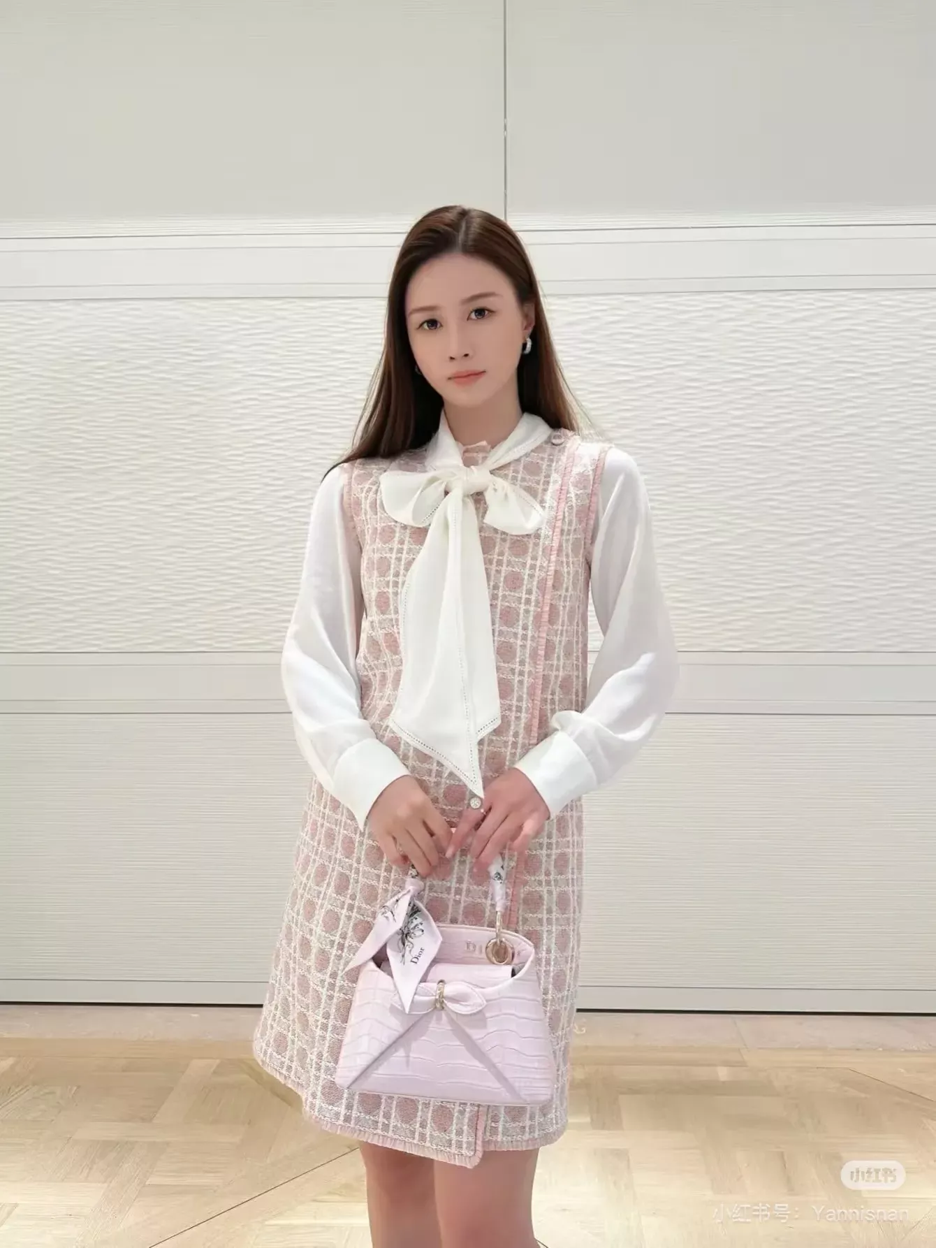 디올 리본 자수 디테일 여성용 긴소매 블라우스 상세 이미지 11