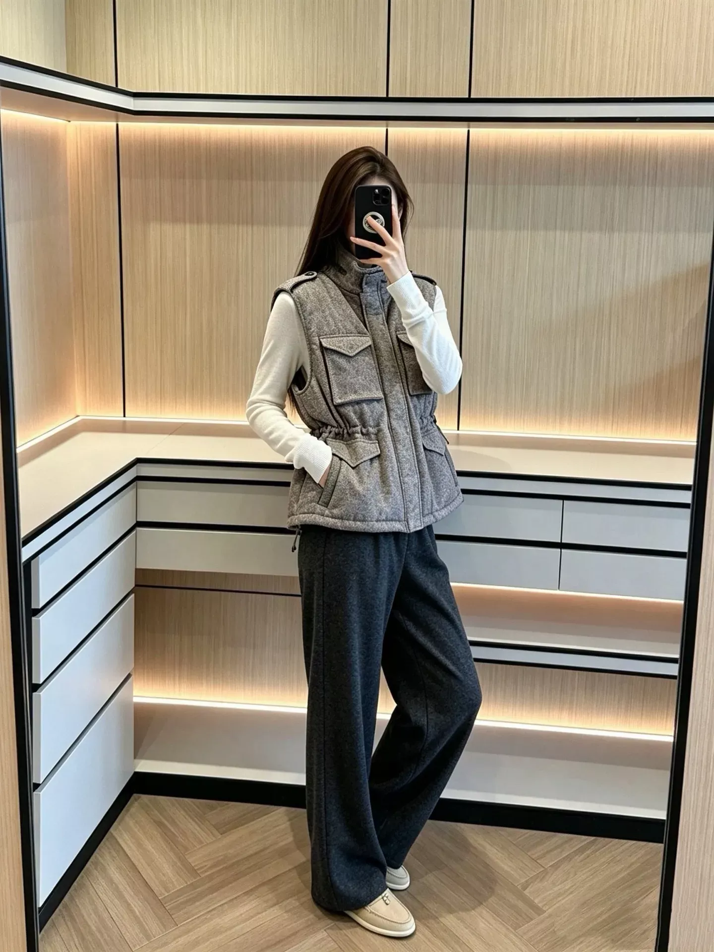 브루넬로쿠치넬리 울 혼방 구스다운 여성용 패딩 조끼 상세 이미지 84