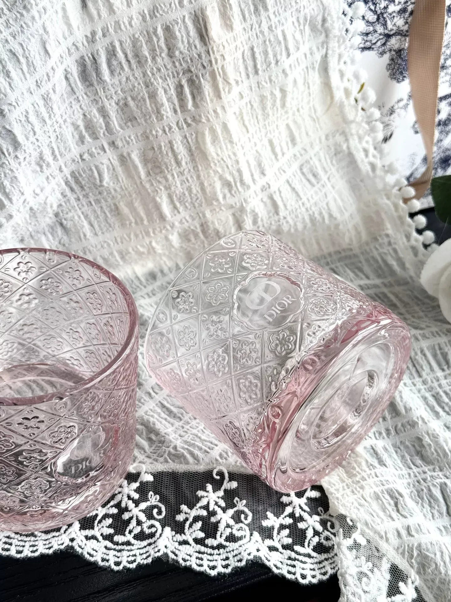 디올 핑크 엠보 플라워 유리 물잔 세트 상세 이미지 18