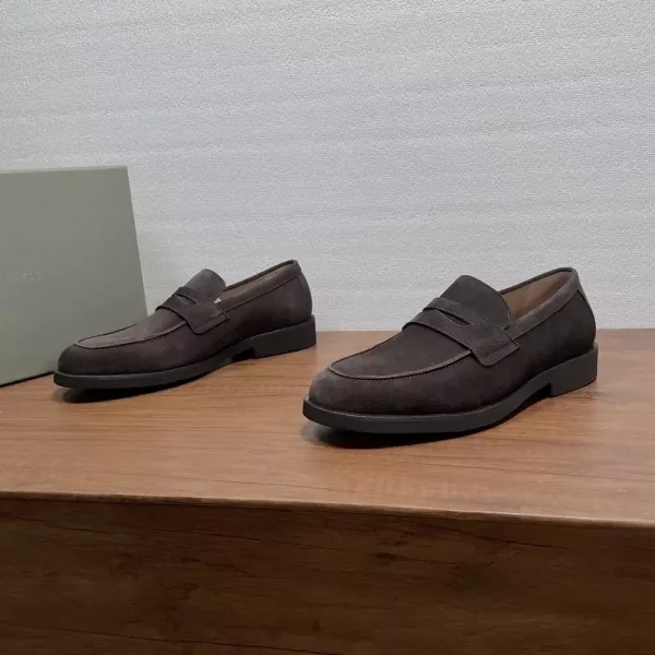 브루넬로쿠치넬리 스웨이드 페니 남성용 슬립온 로퍼