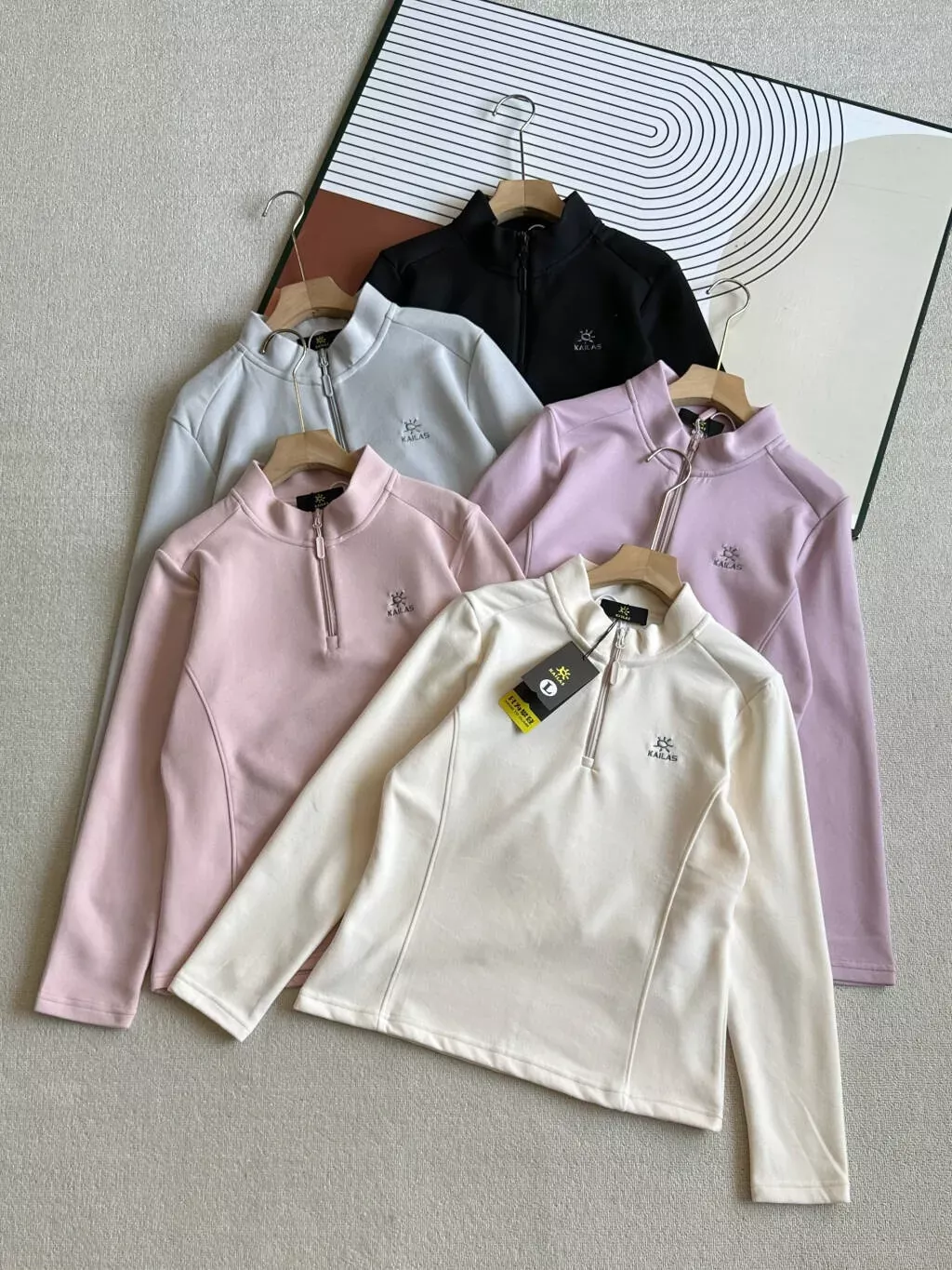 카일라스 반집업 슬림핏 여성용 긴소매 티셔츠 상세 이미지 1