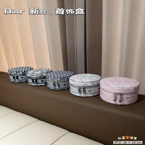 디올 시그니처 바니티 메이크업 파우치