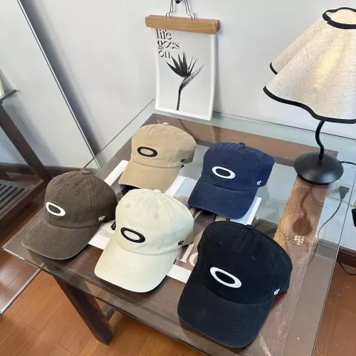 오클리 심플 캐주얼 자수 볼캡