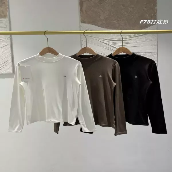 룰루레몬 스몰 터틀넥 슬림핏 여성용 긴소매 티셔츠
