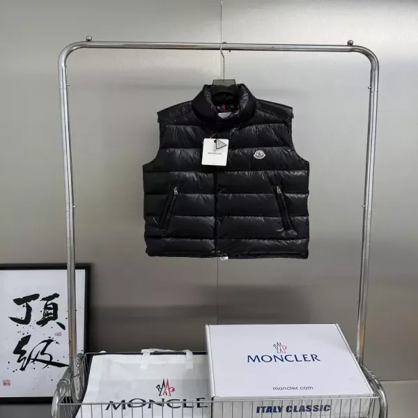 몽클레어 유광 나일론 후드 남녀공용 패딩 조끼