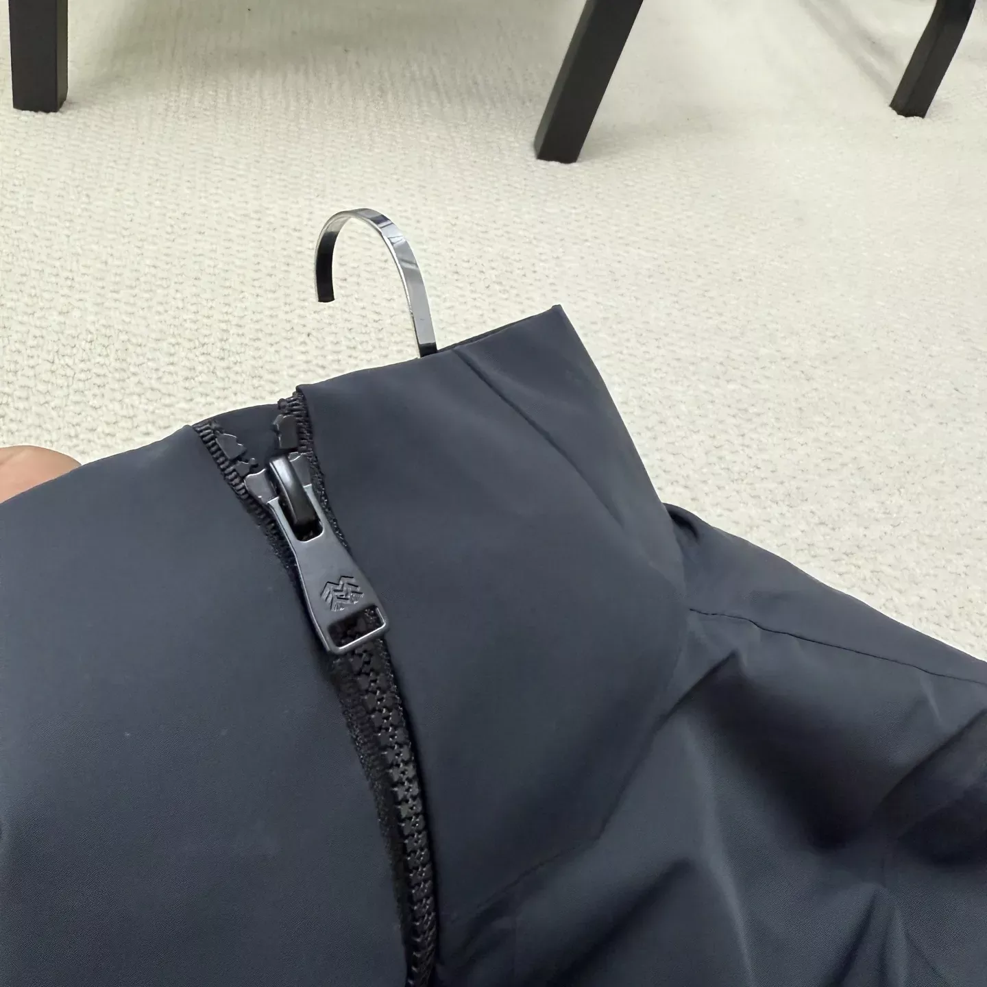 코오롱스포츠 방수 방풍 경량 스탠드 남녀공용 쇼트 패딩 상세 이미지 15
