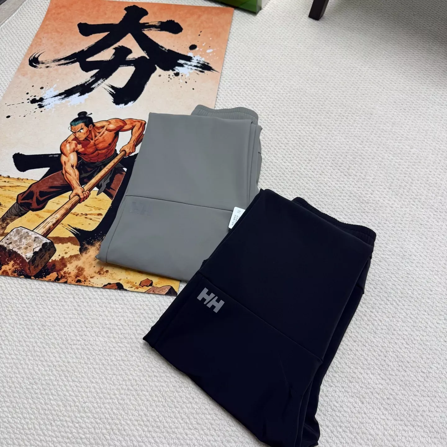 헬리한센 기모 소프트쉘 스트레이트 남녀공용 트레이닝 팬츠 상세 이미지 20