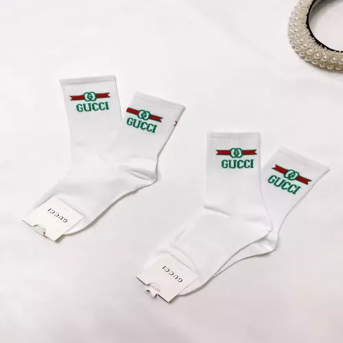 구찌 클래식 로고 코튼 남녀공용 장목 양말