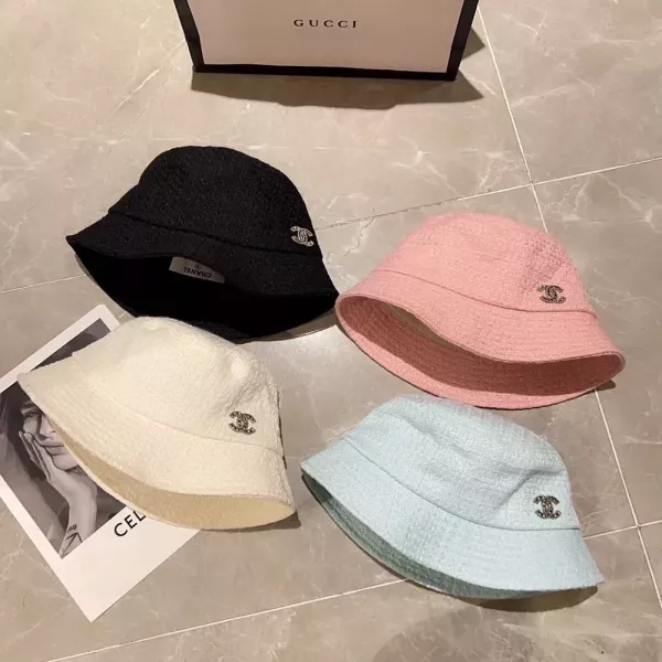 샤넬 트위드 질감 로고 버킷햇