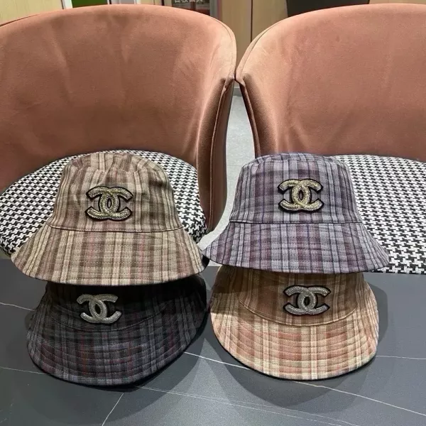 샤넬 체크 양면 버킷햇 모자