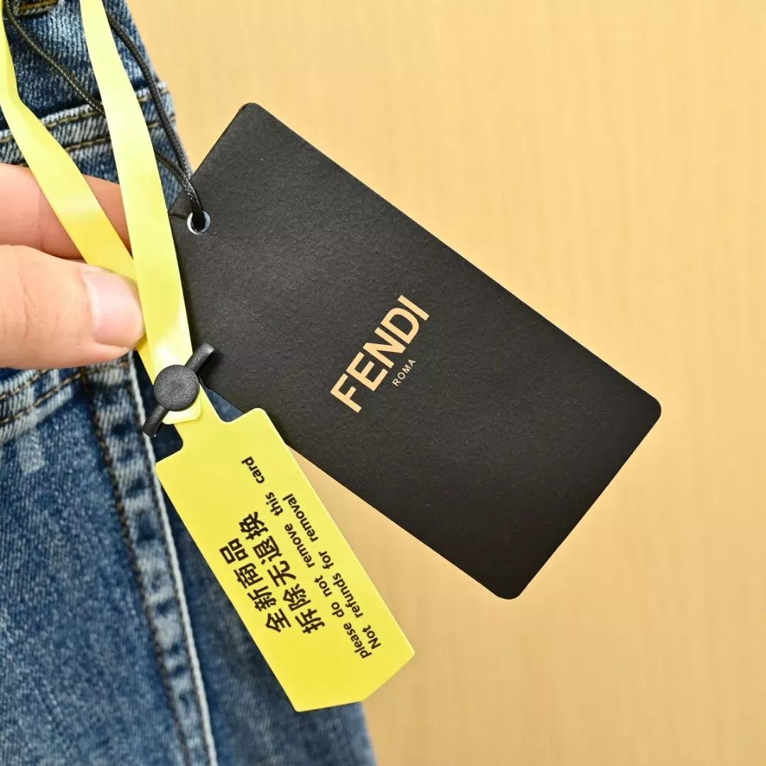 펜디 클래식 워싱 스트레이트 남녀공용 데님 팬츠 상세 이미지 16