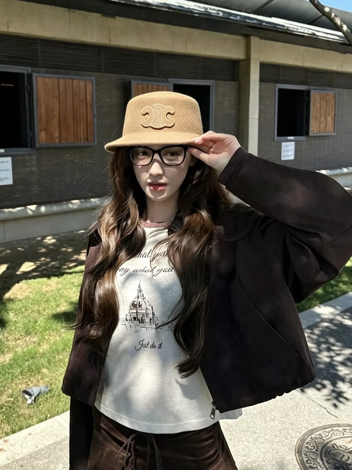 셀린느 트리옹프 자수 울 보트햇 상세 이미지 16