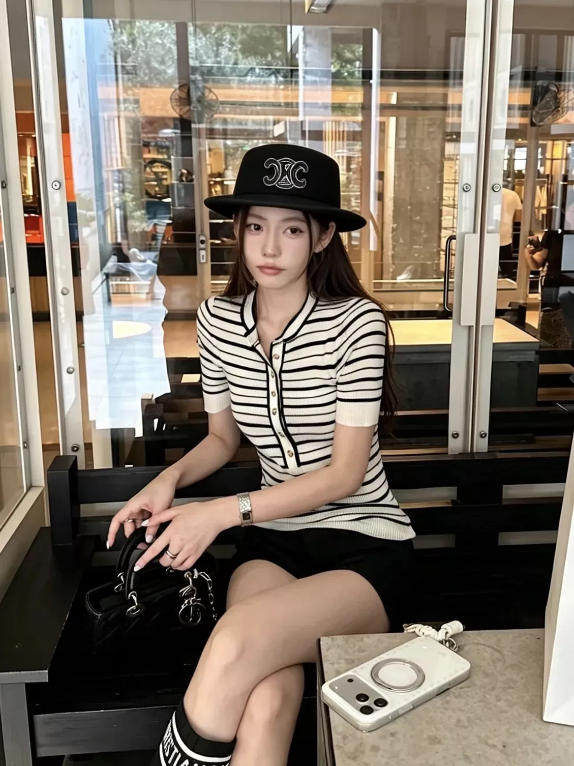 셀린느 트리옹프 자수 울 보트햇 상세 이미지 25