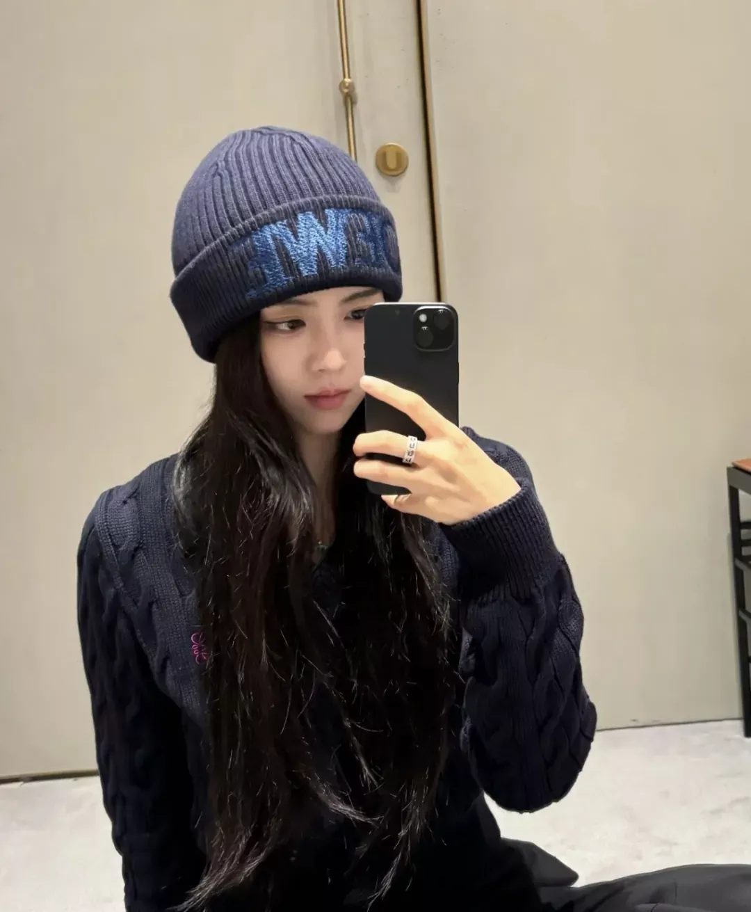 로에베 로고 자수 니트 비니 상세 이미지 20