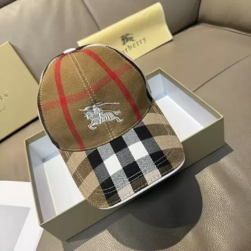 버버리 체크 패턴 자수 볼캡