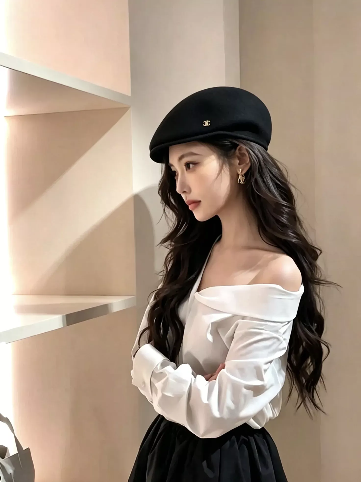 샤넬 울 소재 금속 로고 헌팅캡 상세 이미지 5