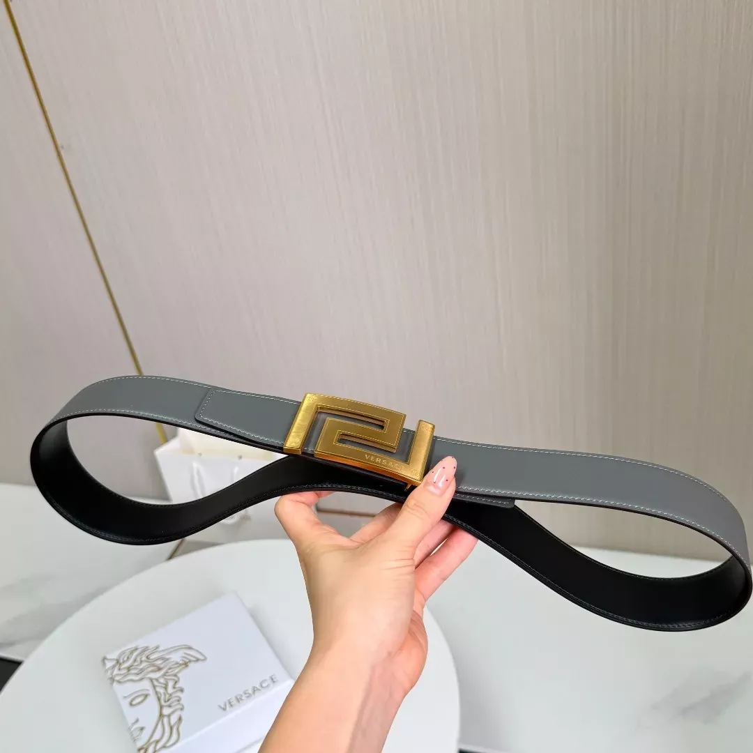 베르사체 메두사 버클 남녀공용 가죽 벨트 상세 이미지 3