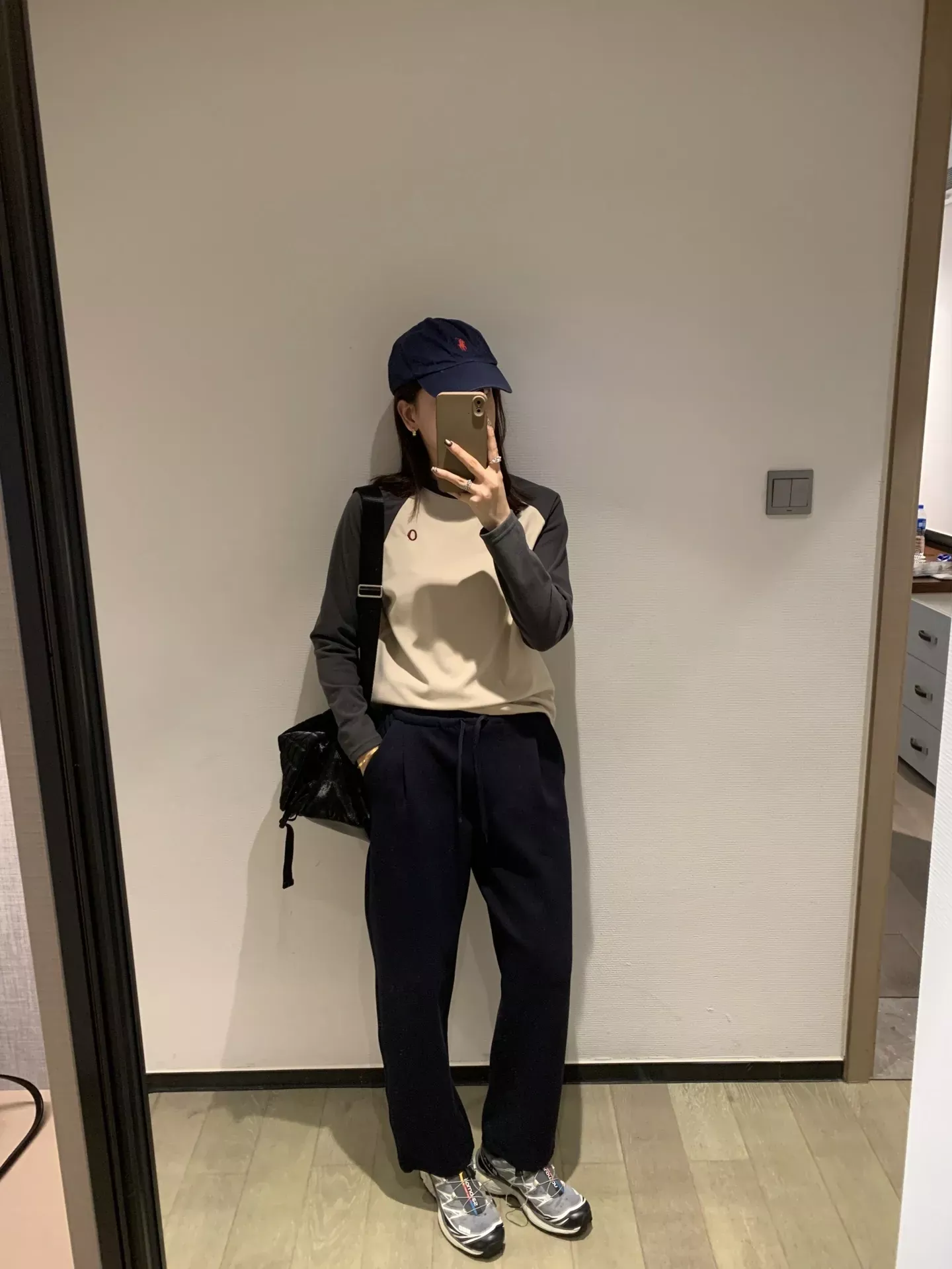 d27.webp