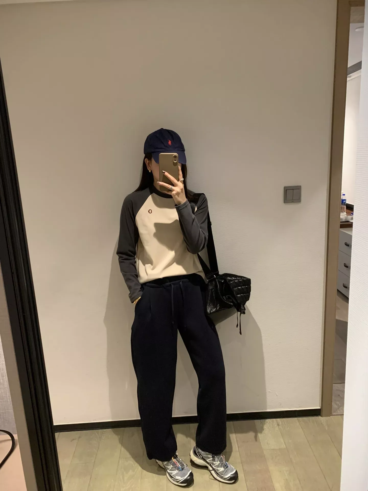 d37.webp